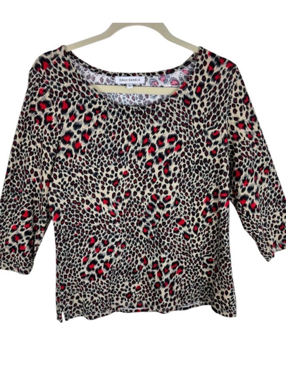 Emily Daniels Leopard Print‎ Textured 3/4 Sleeve Round Neck Stretchy Blouse Sz M